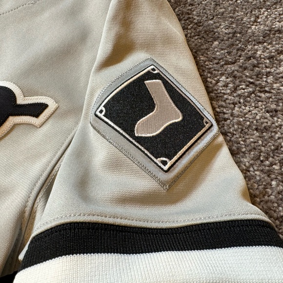 Bo Jackson Mitchell & Ness Chicago Whitesox Jersey - Picture 8 of 8